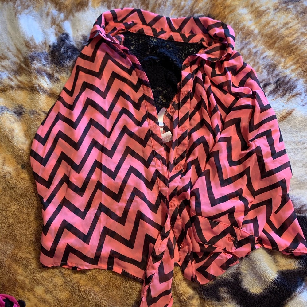 Woman’s clothes - Picture 2 of 7
